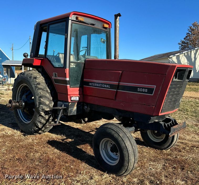 image for item NM9108 1981 International 5088  tractor