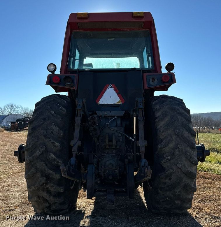 image for item NM9108 1981 International 5088  tractor