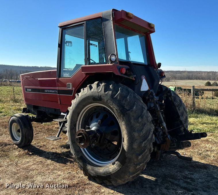 image for item NM9108 1981 International 5088  tractor