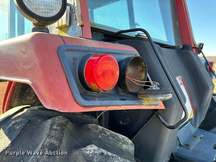 image for item NM9108 1981 International 5088  tractor