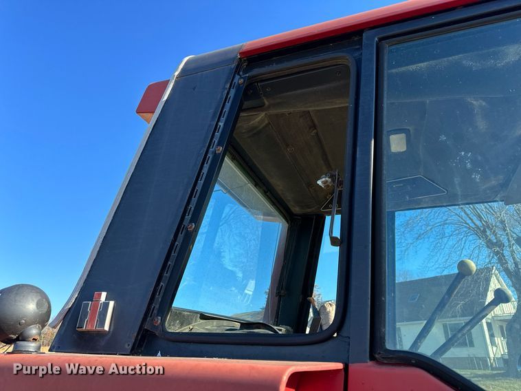 image for item NM9108 1981 International 5088  tractor