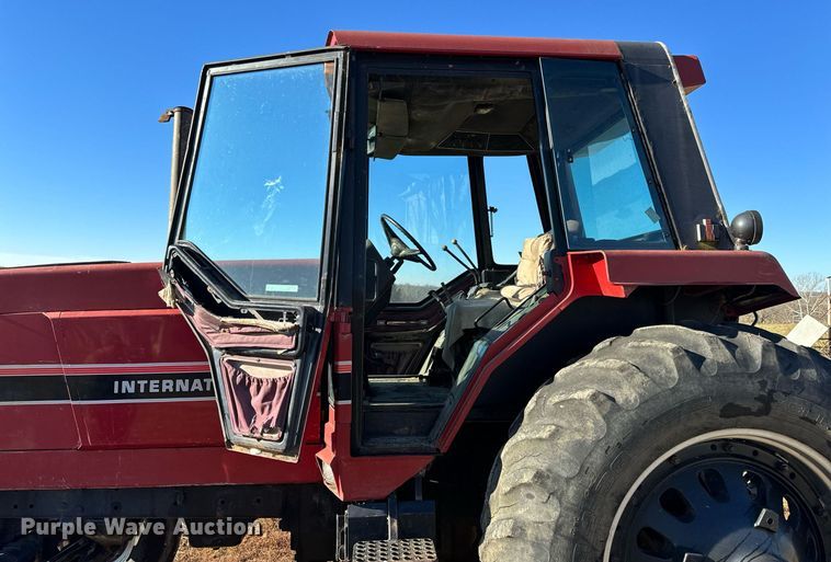 image for item NM9108 1981 International 5088  tractor