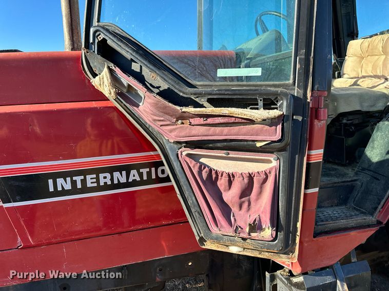 image for item NM9108 1981 International 5088  tractor