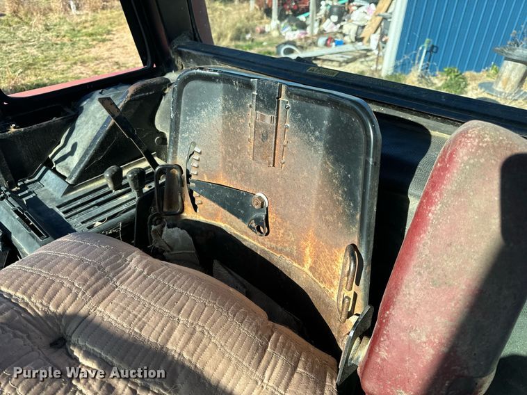 image for item NM9108 1981 International 5088  tractor