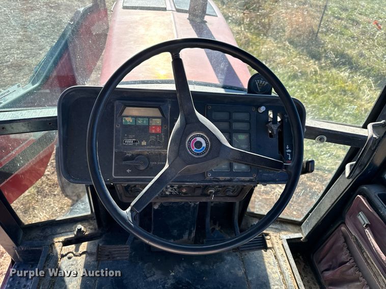 image for item NM9108 1981 International 5088  tractor