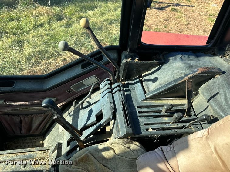 image for item NM9108 1981 International 5088  tractor