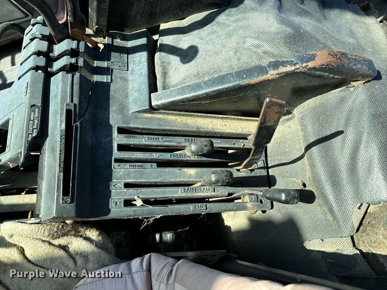 image for item NM9108 1981 International 5088  tractor