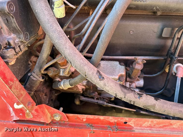 image for item NM9108 1981 International 5088  tractor