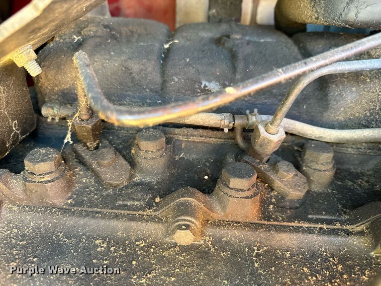 image for item NM9108 1981 International 5088  tractor