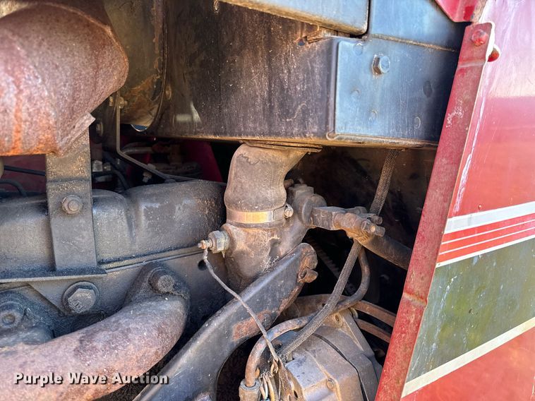 image for item NM9108 1981 International 5088  tractor