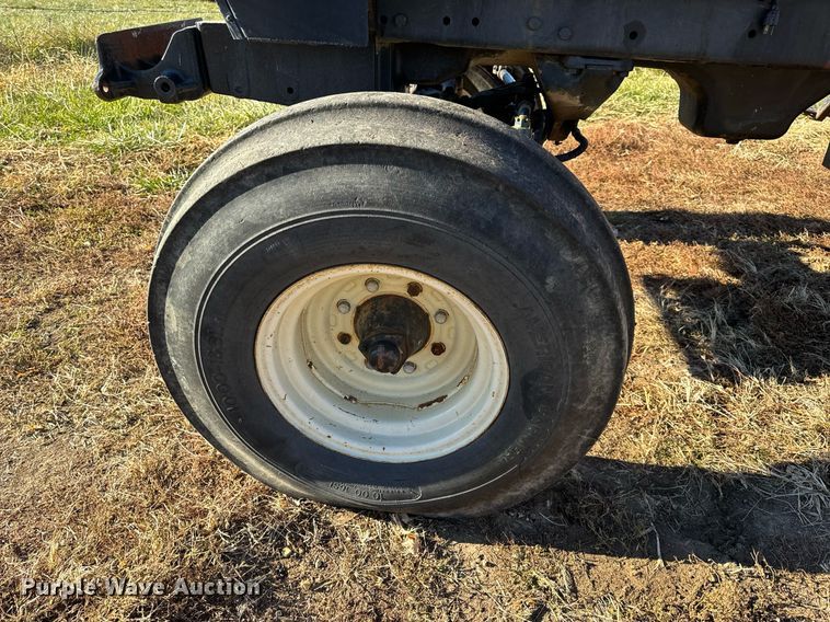 image for item NM9108 1981 International 5088  tractor