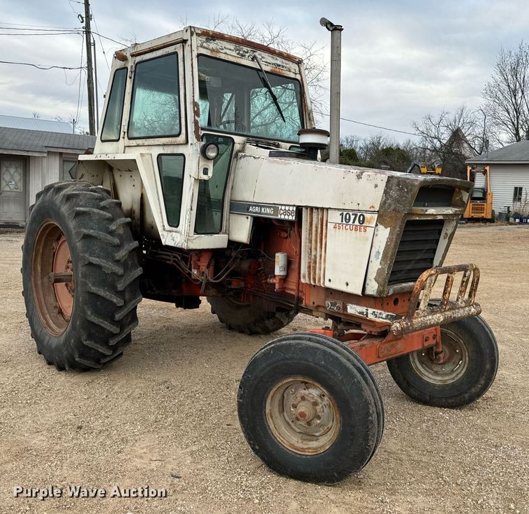 image for item NM9117 Case 1070 tractor