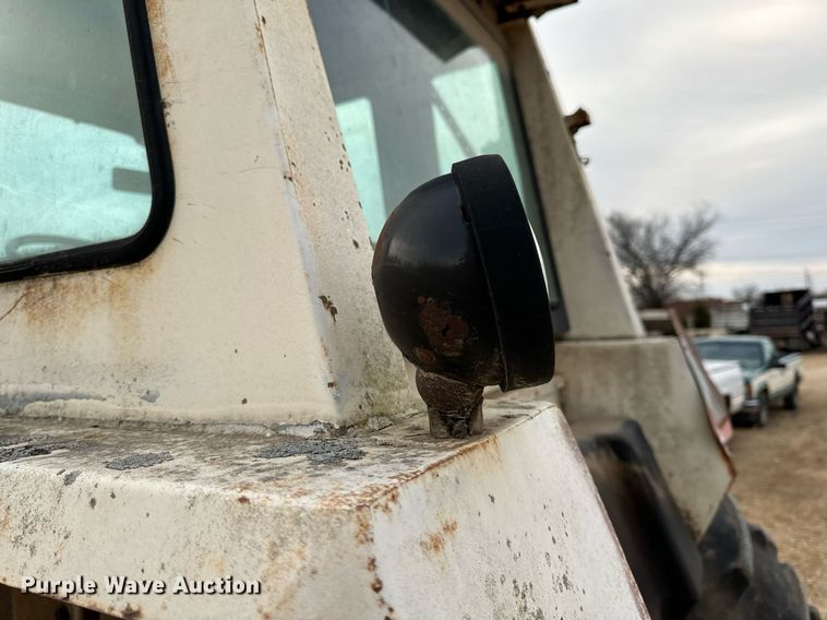 image for item NM9117 Case 1070 tractor