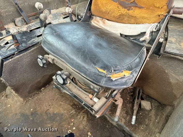 image for item NM9117 Case 1070 tractor