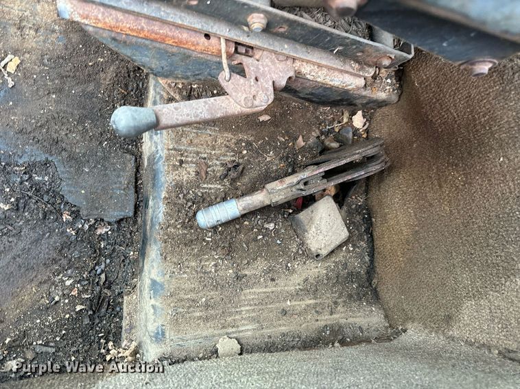 image for item NM9117 Case 1070 tractor