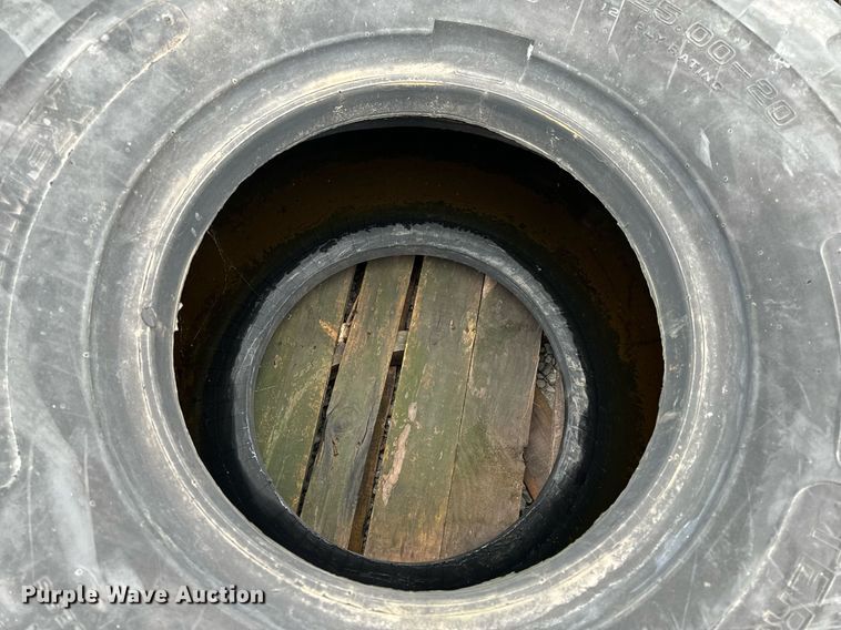 image for item NM9142 Tires