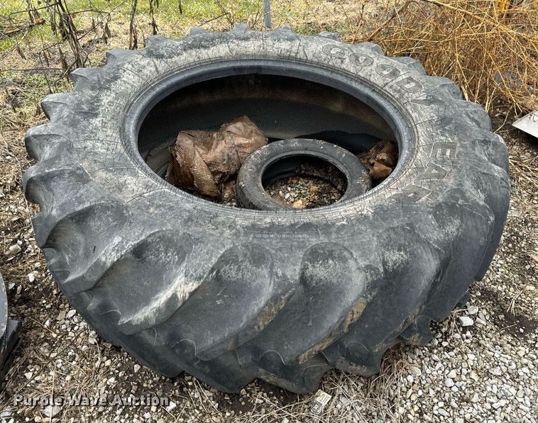 image for item NM9142 Tires