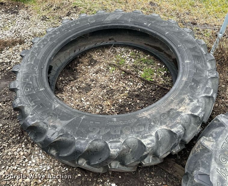 image for item NM9142 Tires