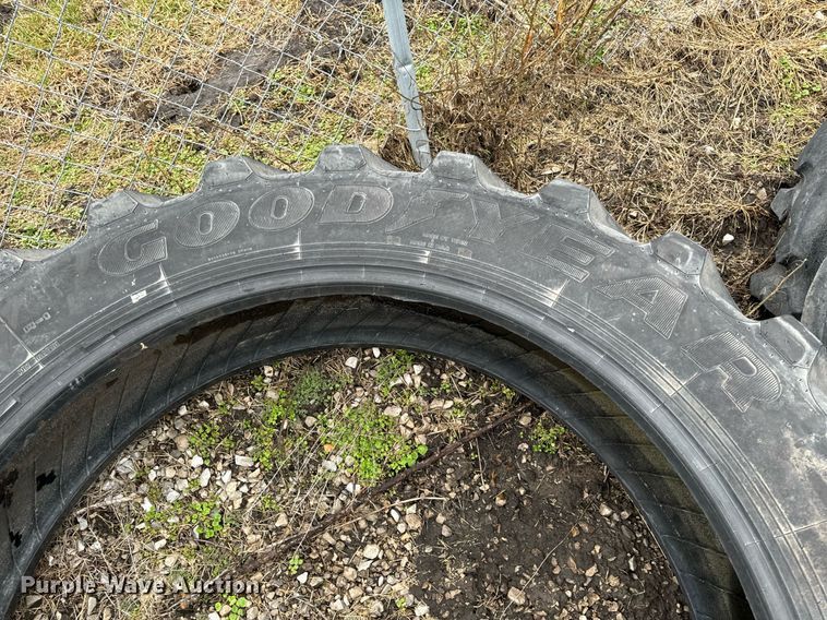 image for item NM9142 Tires