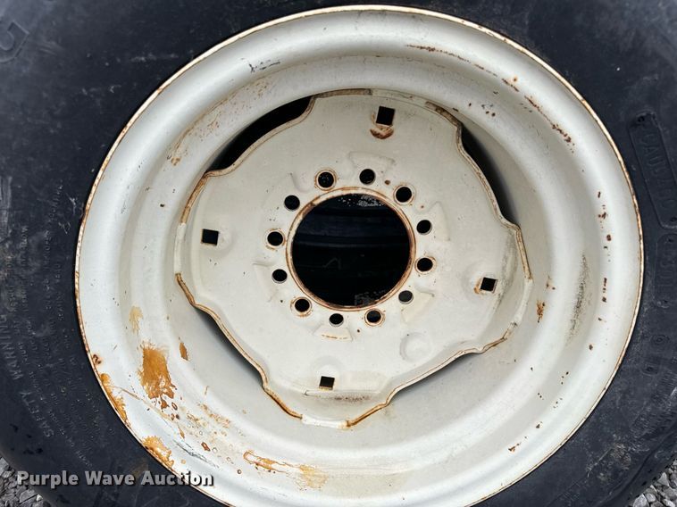 image for item NM9142 Tires