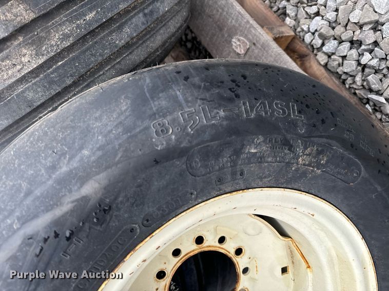 image for item NM9142 Tires