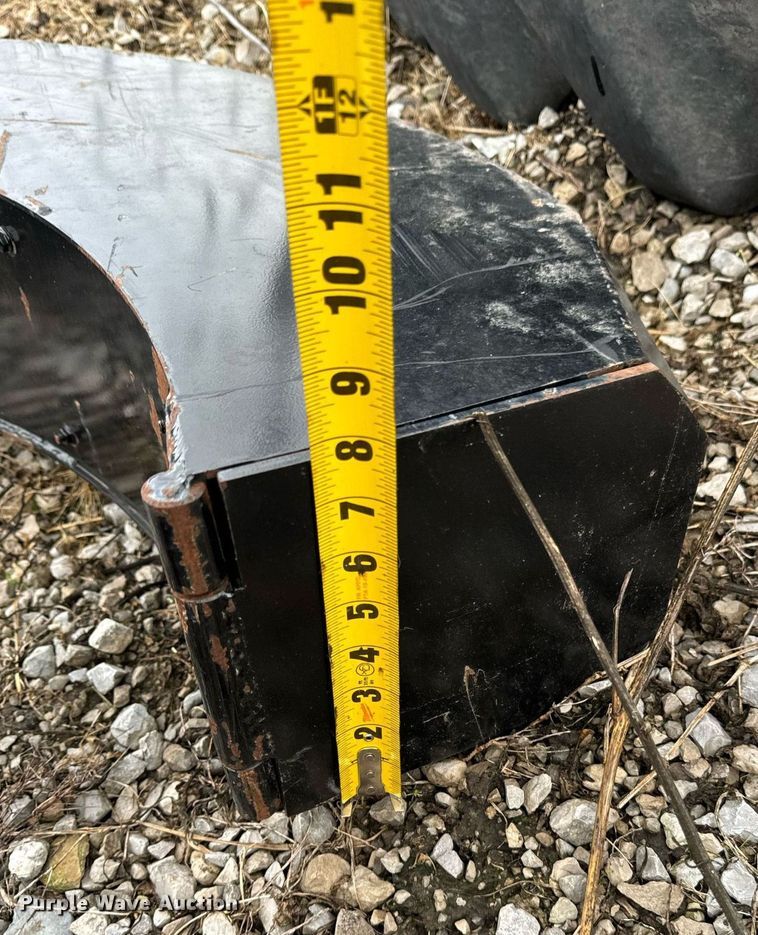 image for item NM9144 Tile dispenser