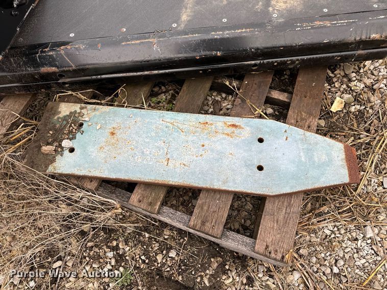 image for item NM9144 Tile dispenser