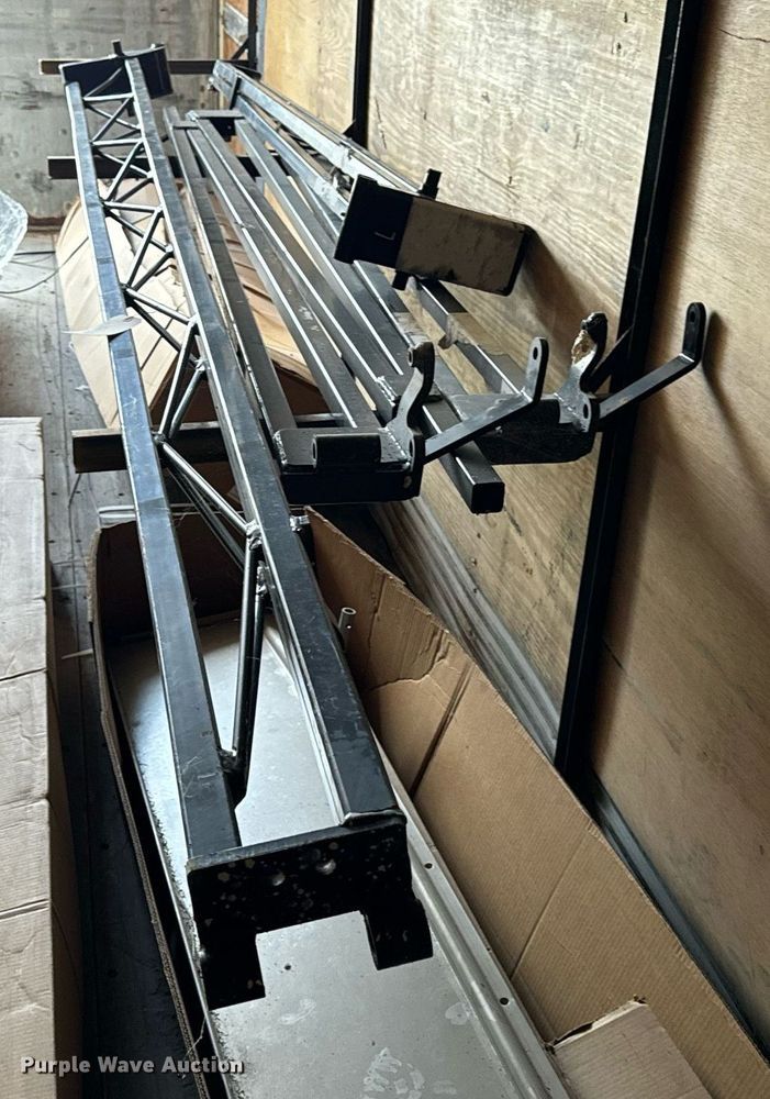 image for item NM9148 (8) Apache sprayer boom parts