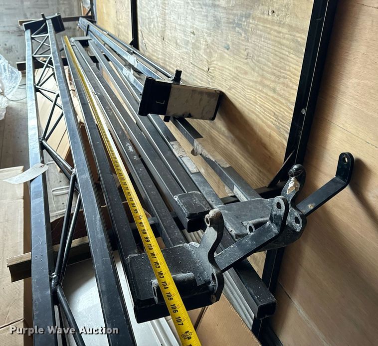 image for item NM9148 (8) Apache sprayer boom parts