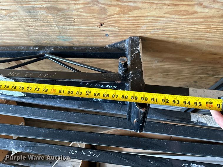 image for item NM9148 (8) Apache sprayer boom parts