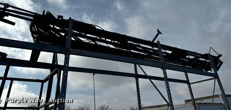 image for item NM9148 (8) Apache sprayer boom parts