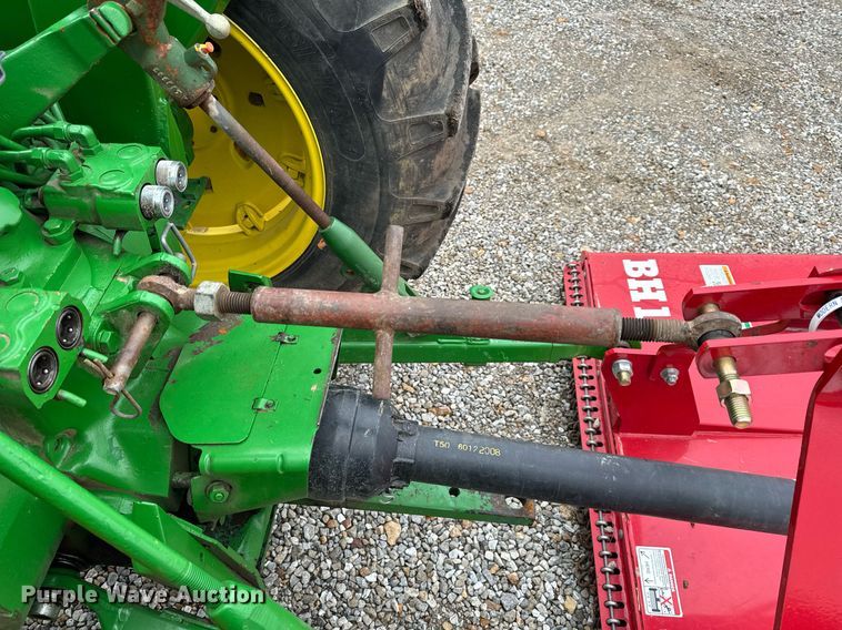 image for item NM9156 1981 John Deere 2640  tractor