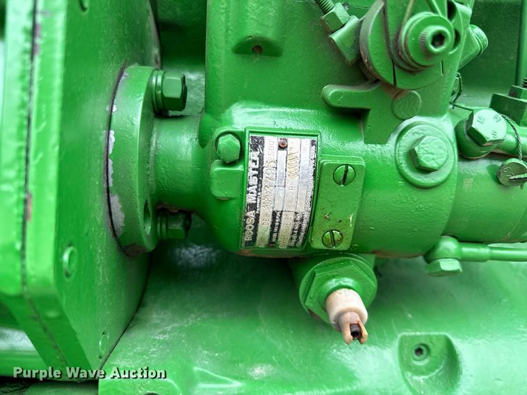 image for item NM9156 1981 John Deere 2640  tractor