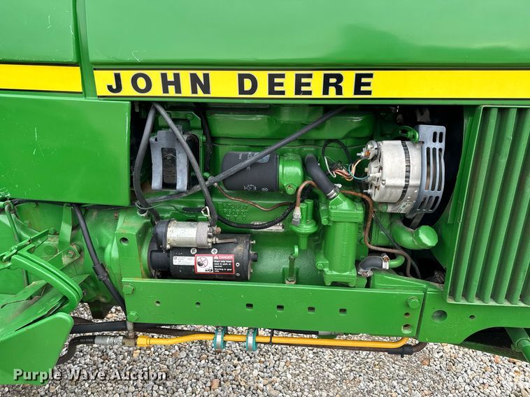 image for item NM9156 1981 John Deere 2640  tractor