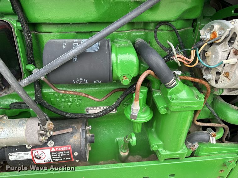 image for item NM9156 1981 John Deere 2640  tractor