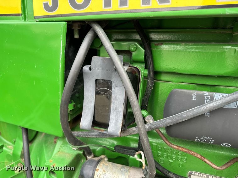image for item NM9156 1981 John Deere 2640  tractor
