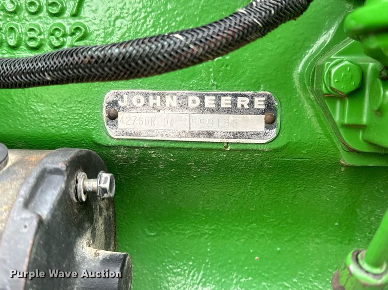 image for item NM9156 1981 John Deere 2640  tractor