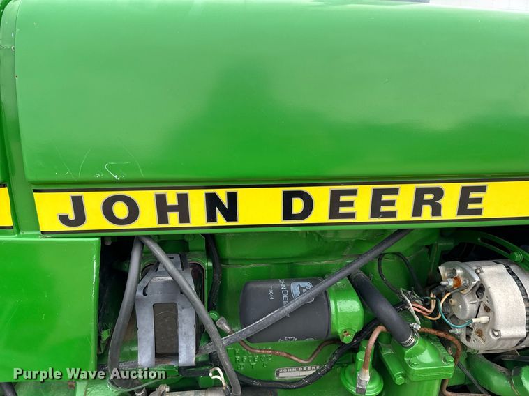 image for item NM9156 1981 John Deere 2640  tractor