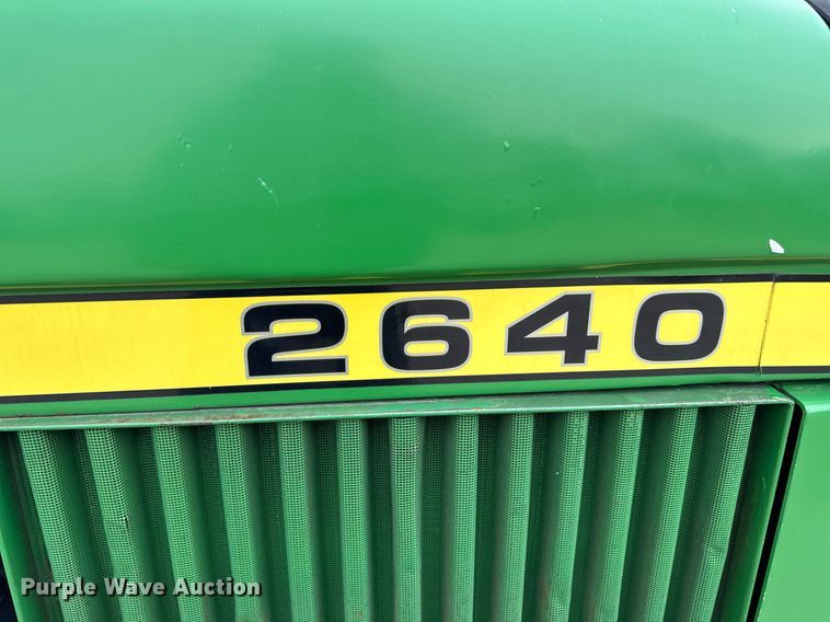 image for item NM9156 1981 John Deere 2640  tractor