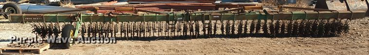 image for item NN9270 John Deere EO400  rotary hoe