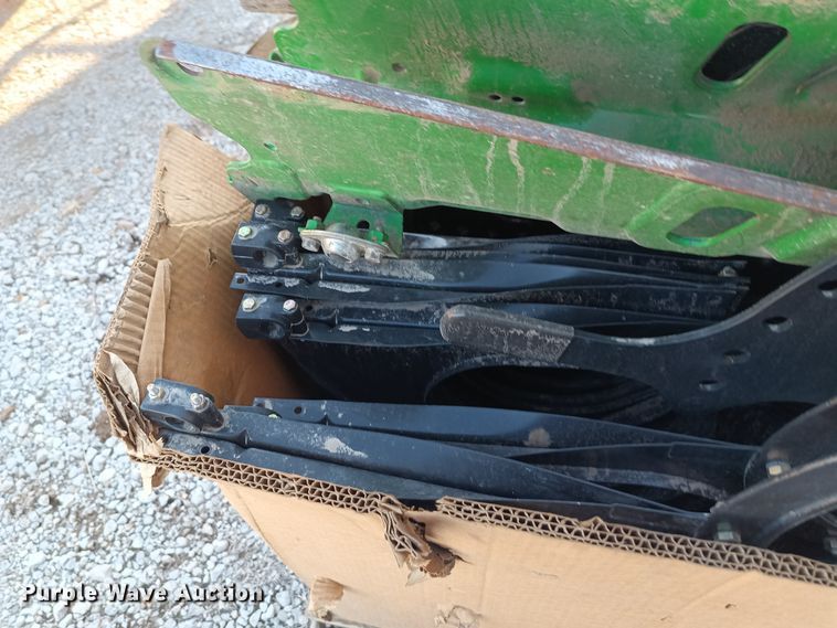 image for item NN9272 John Deere 640FD  parts