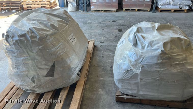 image for item NN9305 (2) 92 x 92 round tarps