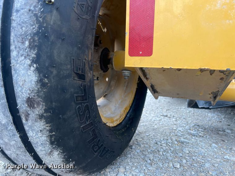 image for item NN9319 Vermeer TM1200  disc mower