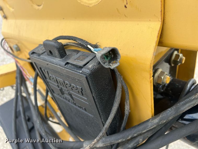 image for item NN9320 Vermeer TM1400  disc mower