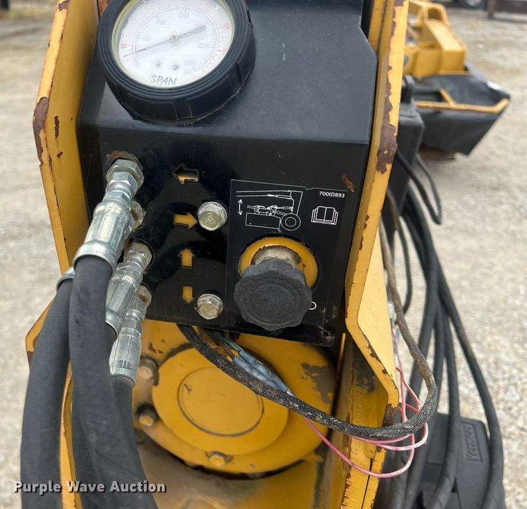 image for item NN9320 Vermeer TM1400  disc mower