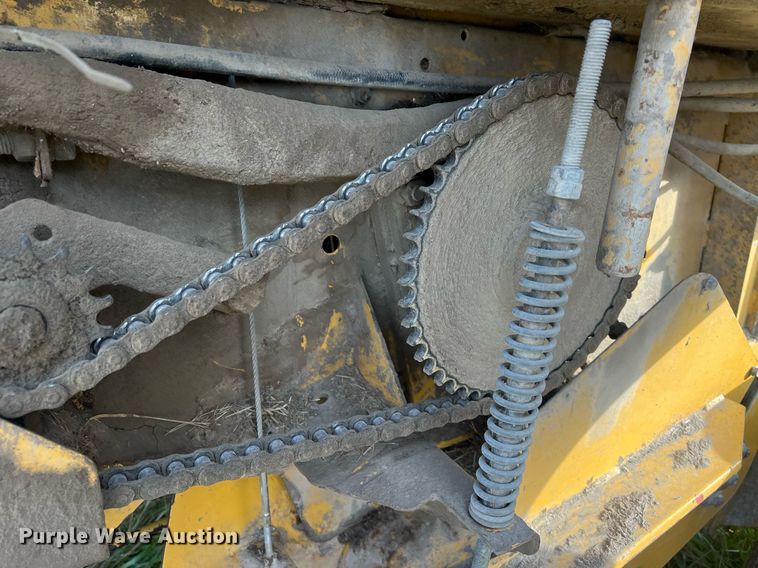 image for item NN9321 Vermeer 605XL  round baler