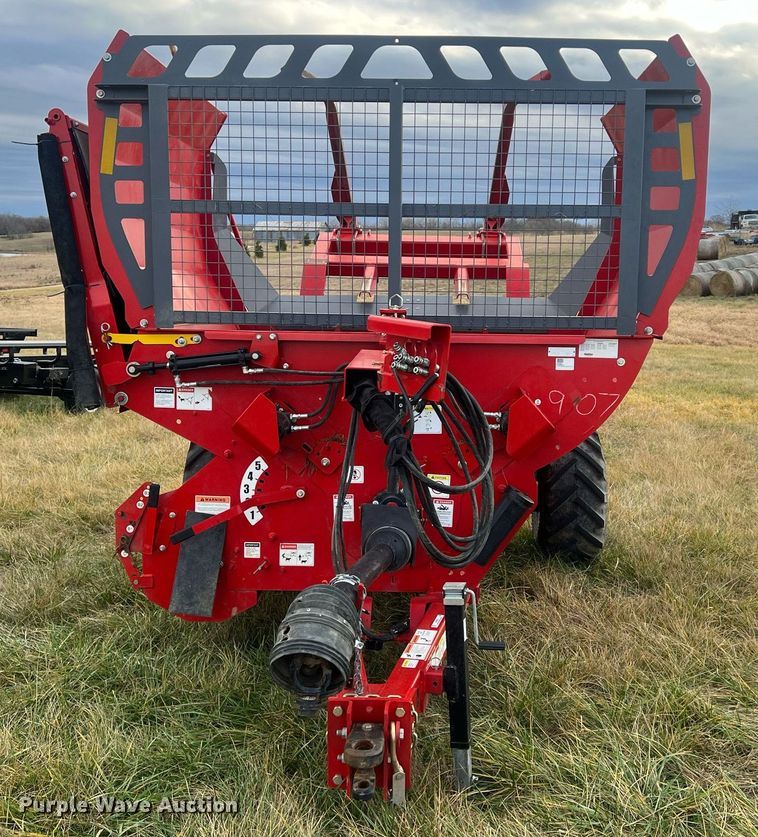 image for item NN9322 2021 Highline BP 660  bale processor