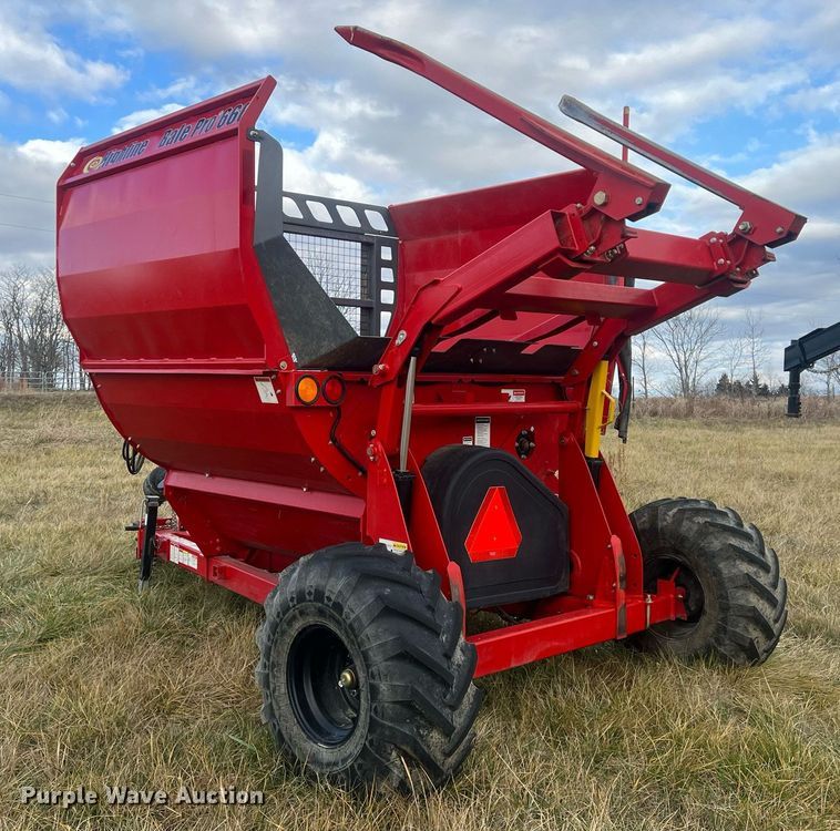 image for item NN9322 2021 Highline BP 660  bale processor