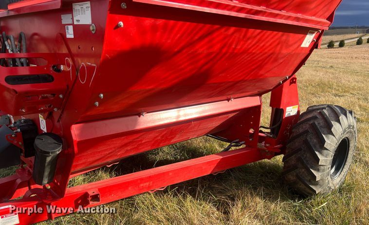 image for item NN9322 2021 Highline BP 660  bale processor