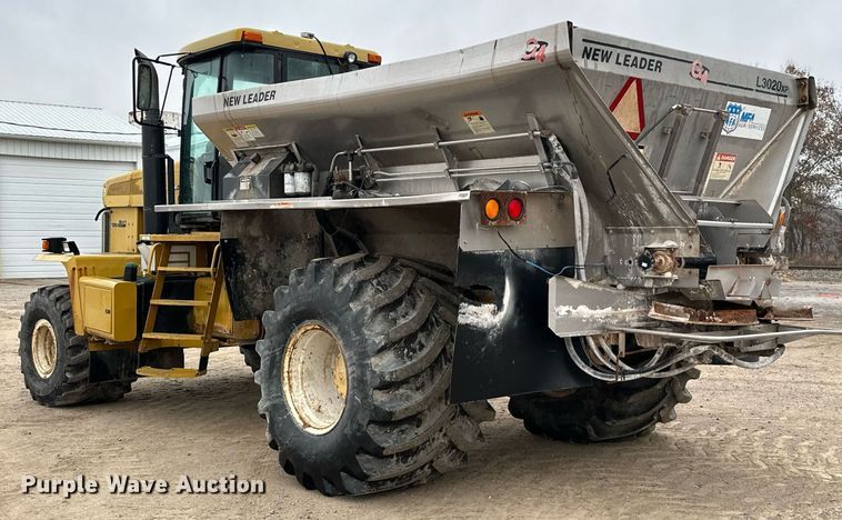 image for item NO9389 Ag-Chem TerraGator 8401  spreader